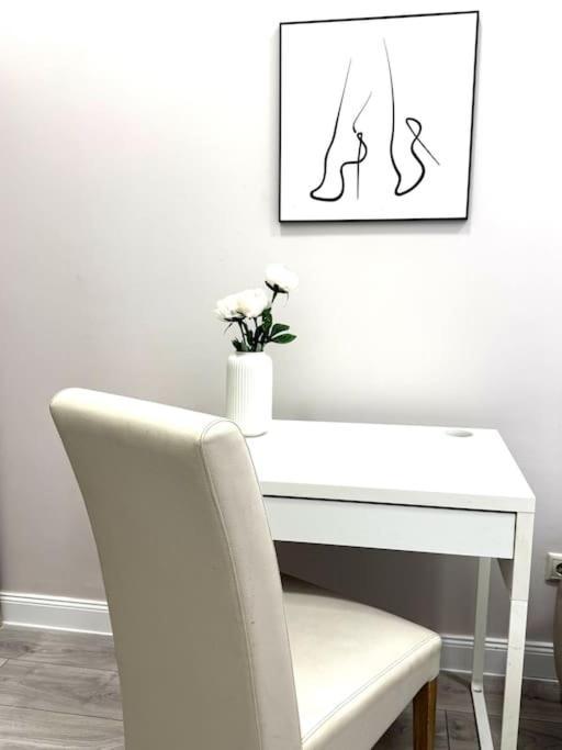 L3 City Centre Stylish Flat Ac Budapest Esterno foto